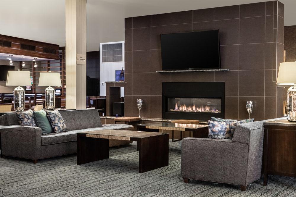 Delta Hotels By Marriott Helena Colonial Extérieur photo